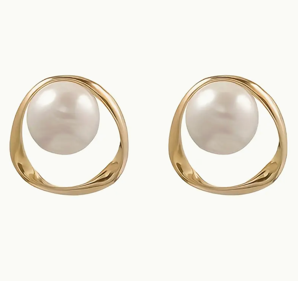 「Épure(エピュール)」パールピアス