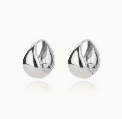 「Larme（ラルム）」ピアス